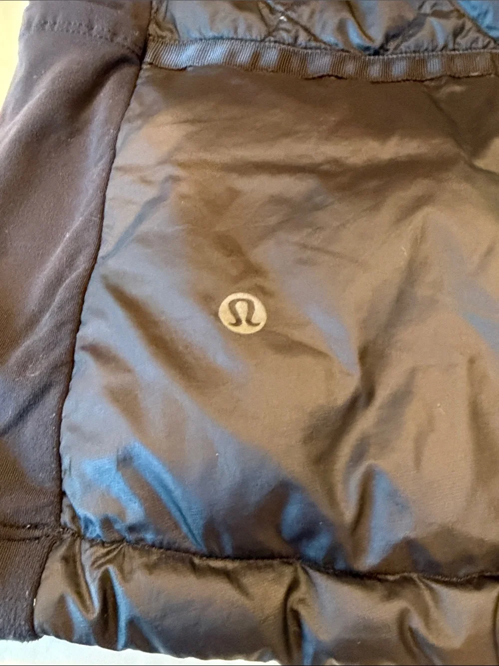 Lululemon Down For A Run Vest Size 8